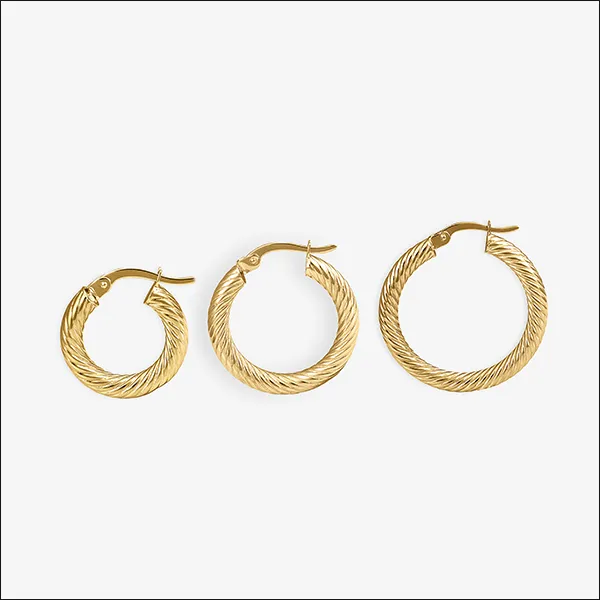 Lena Hoops