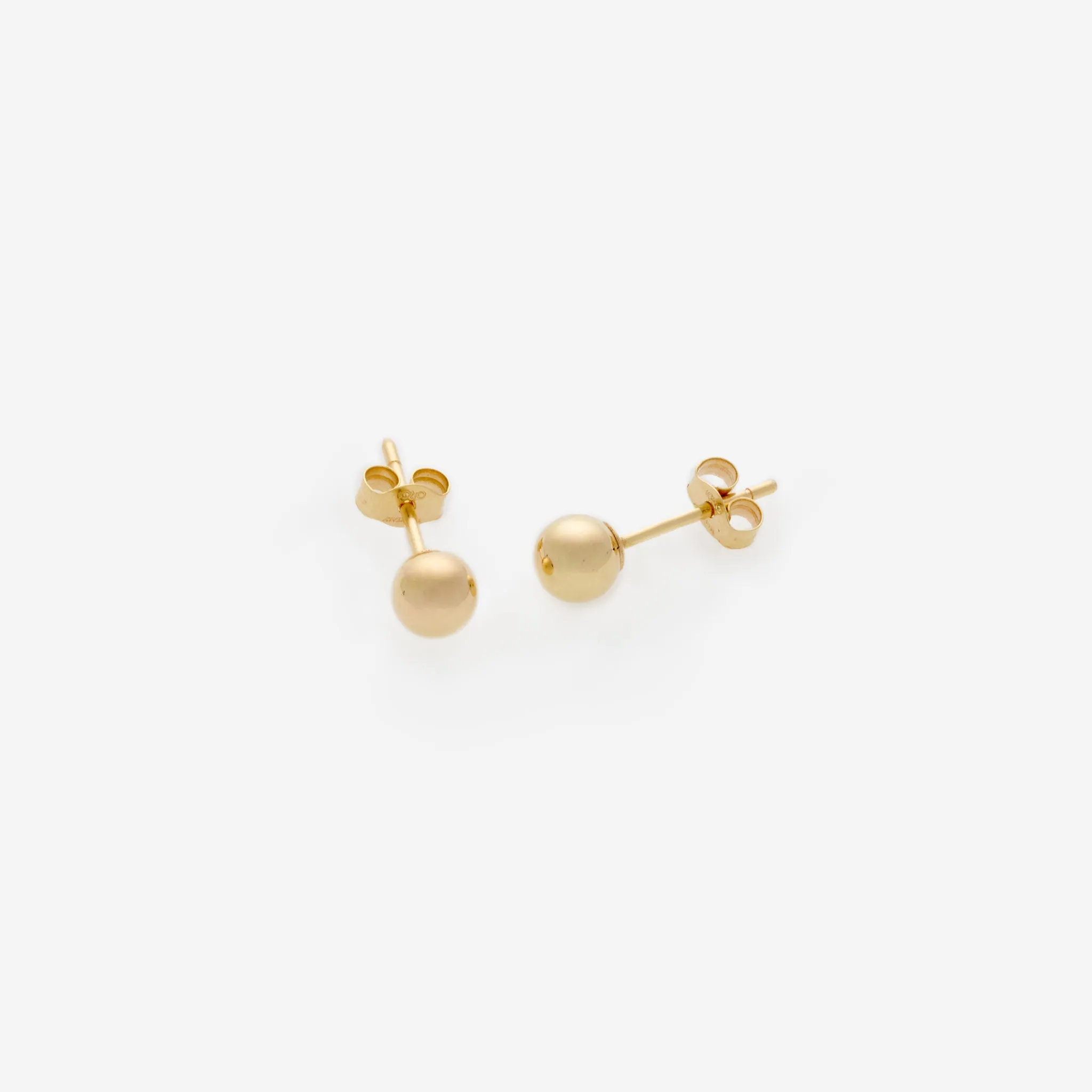 Ruzza Studs