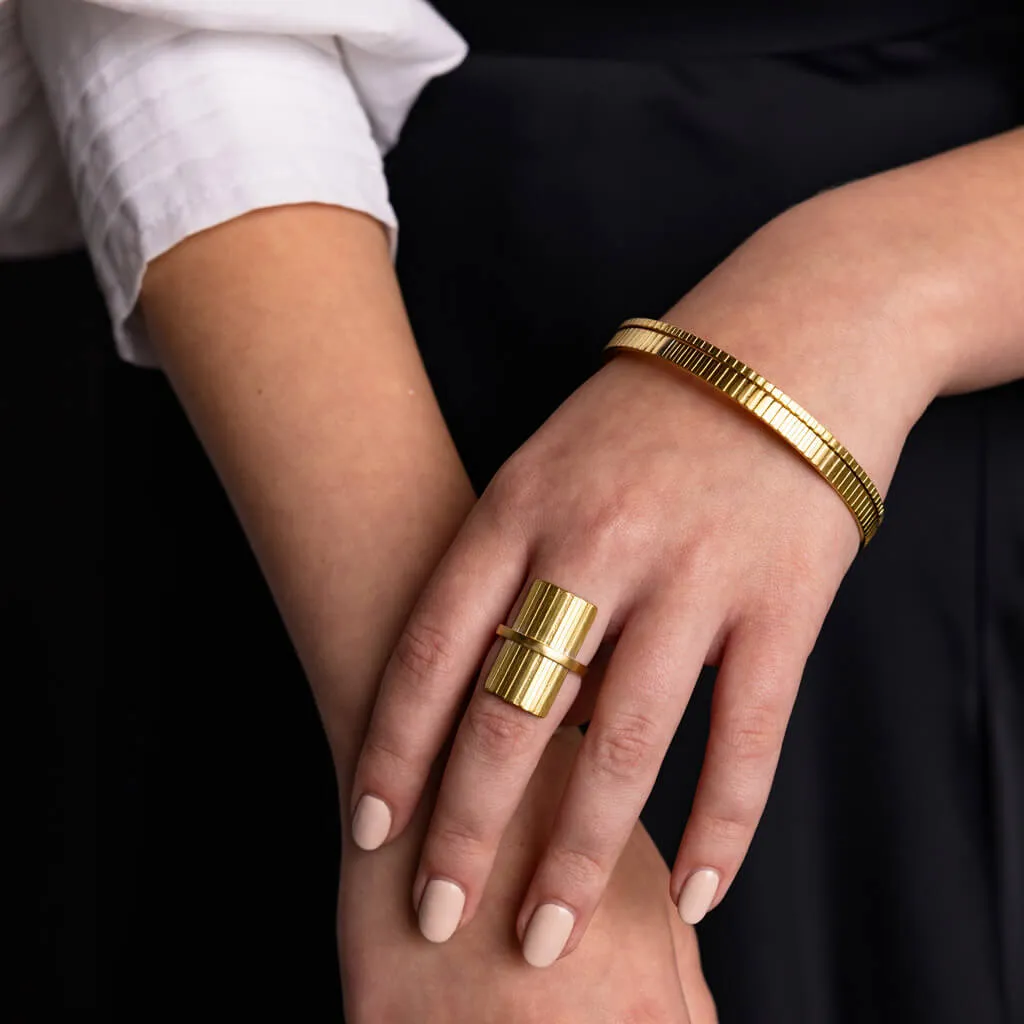 SALE - Thin or Medium Ridge Bangle Bracelet - Brass