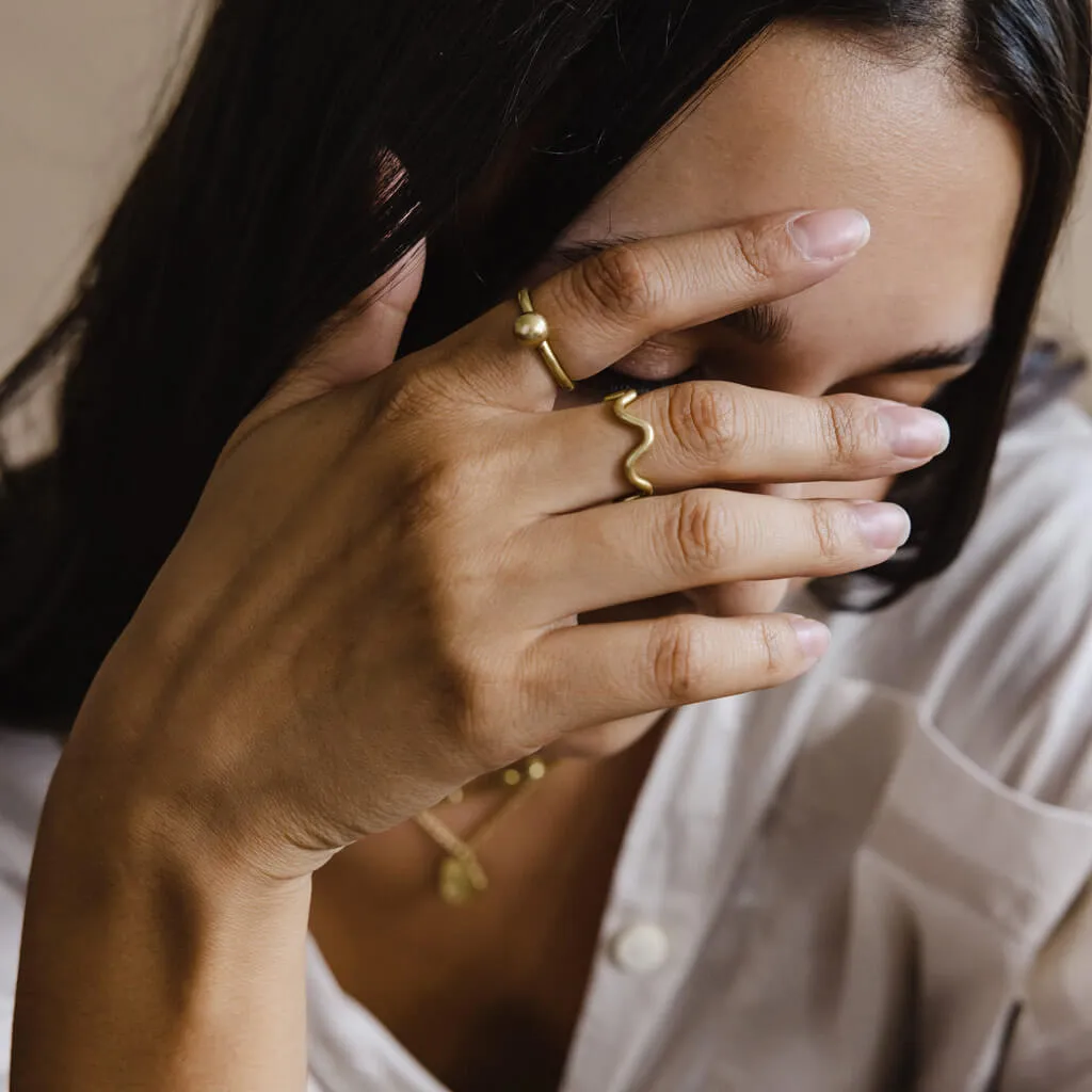 Wavy Band Ring - Brass